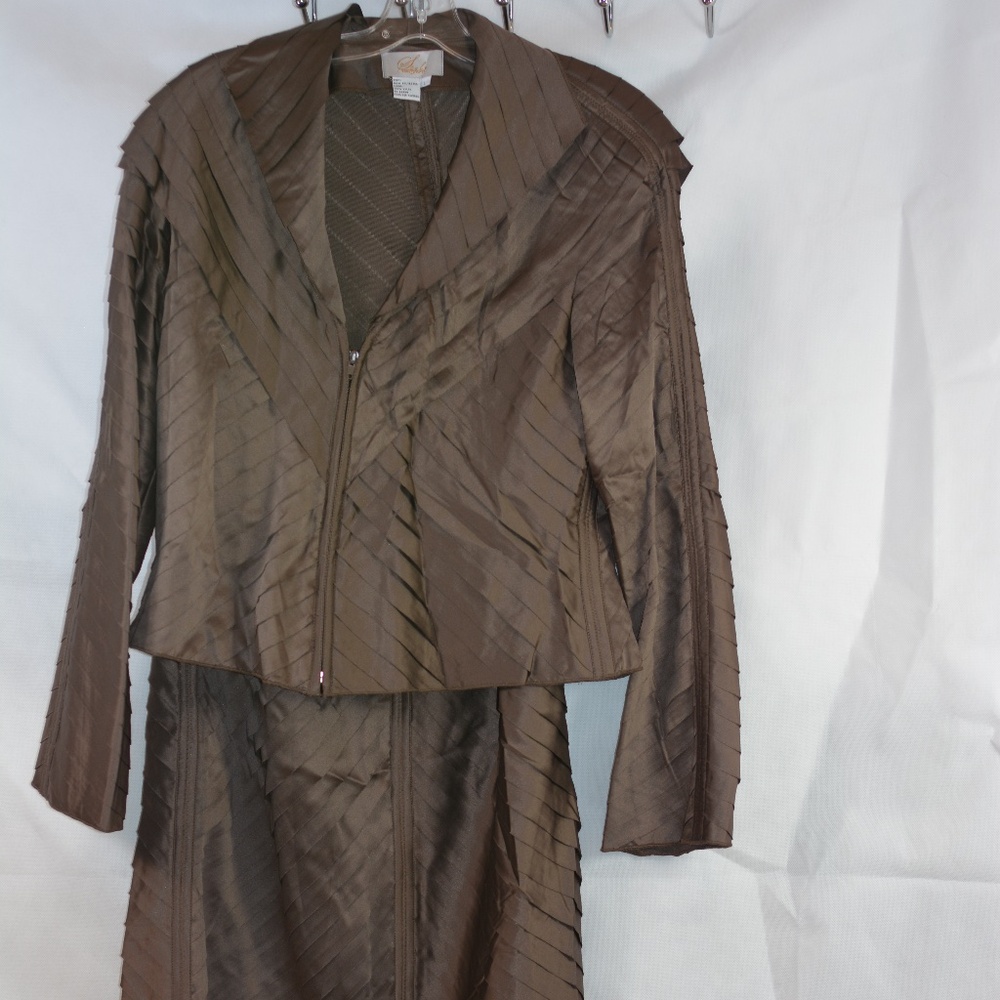 Pleated Jacket/Skirt Set SZ L Style Midnight Velvet